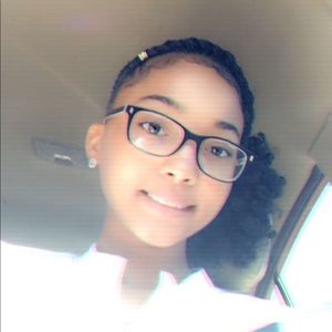 Meet your Posher, Romyiah